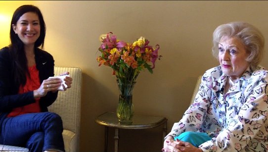 Фото - Надя Дажани: 542x307 / 39 Кб