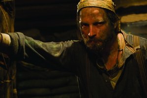 Фото - Аден Янг: 299x199 / 12 Кб