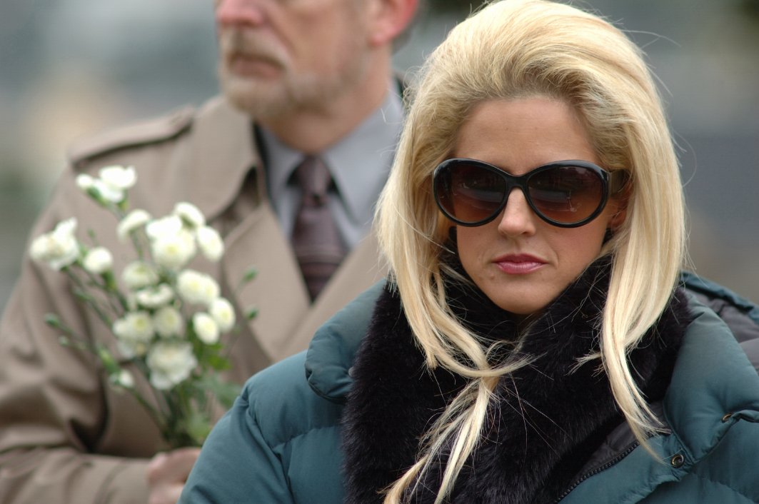 Фото - Джулин Рене: 1063x706 / 107 Кб