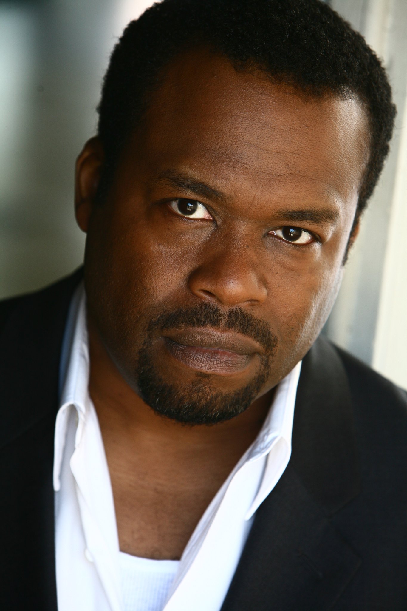 Фото - Чарльз Эмметт: 1365x2048 / 298 Кб