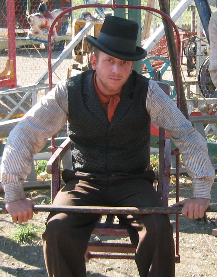 Фото - Джон Понзио: 869x1110 / 204 Кб