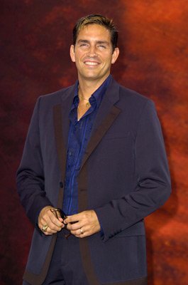 Фото - Джеймс Кэвизел: 265x400 / 17 Кб