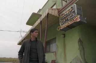 Фото - Джеймс Кэвизел: 319x210 / 14 Кб