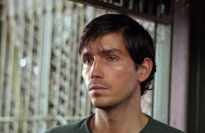 Фото - Джеймс Кэвизел: 293x191 / 13 Кб