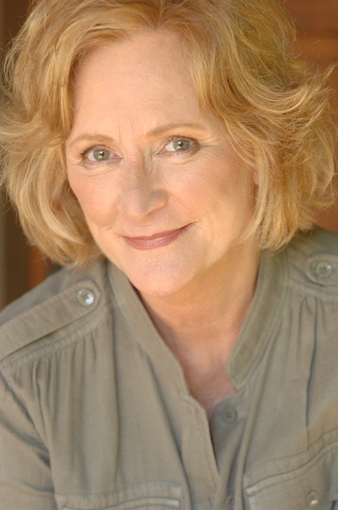 Фото - Connie Cooper: 491x740 / 60 Кб