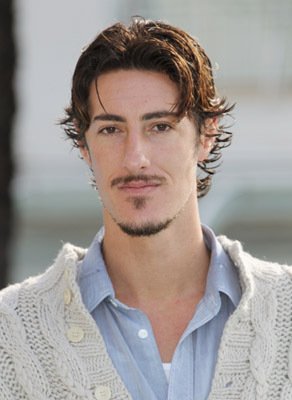 Фото - Эрик Бальфур: 292x400 / 22 Кб