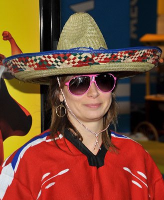 Фото - Мэри Линн Райскаб: 329x400 / 34 Кб