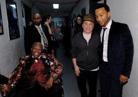 Фото - Джон Ледженд: 282x199 / 15 Кб