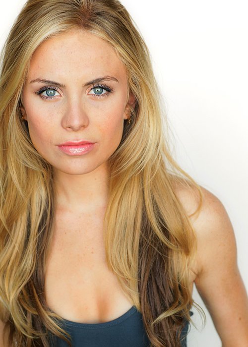 Фото - Алекс МакКенна: 500x700 / 62 Кб