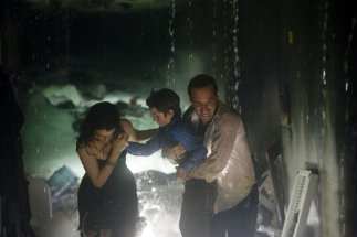 Фото - Джасинда Бэррет: 323x215 / 13 Кб