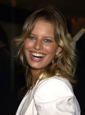 Фото - Каролина Куркова: 295x400 / 21 Кб