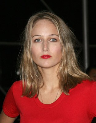 Фото - Лили Собески: 312x400 / 20 Кб