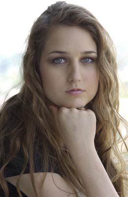 Фото - Лили Собески: 261x400 / 18 Кб