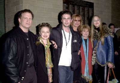 Фото - Лили Собески: 400x279 / 29 Кб