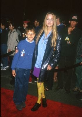 Фото - Лили Собески: 281x400 / 19 Кб