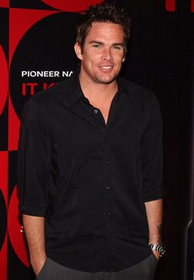 Фото - Mark McGrath: 277x400 / 17 Кб