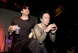 Фото - Mark McGrath: 273x186 / 11 Кб