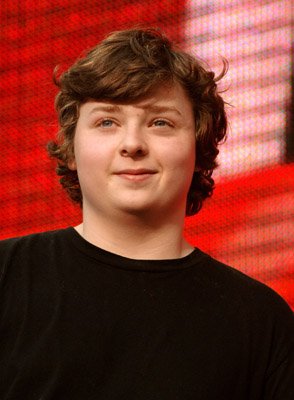 Фото - Спенсер Бреслин: 294x400 / 25 Кб