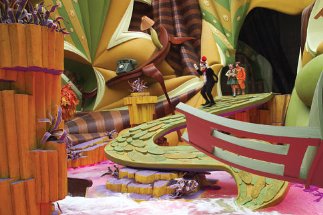 Фото - Спенсер Бреслин: 323x215 / 24 Кб