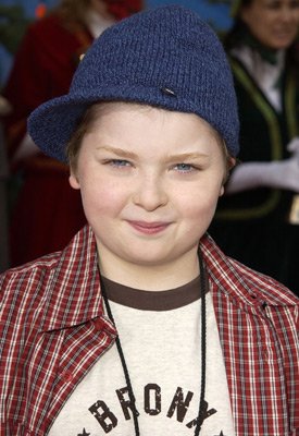 Фото - Спенсер Бреслин: 275x400 / 31 Кб