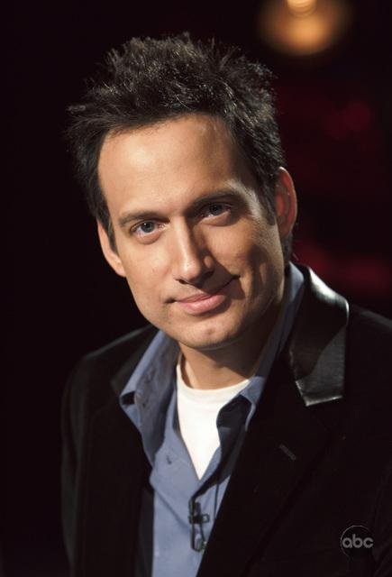 Фото - Элон Голд: 435x640 / 29 Кб