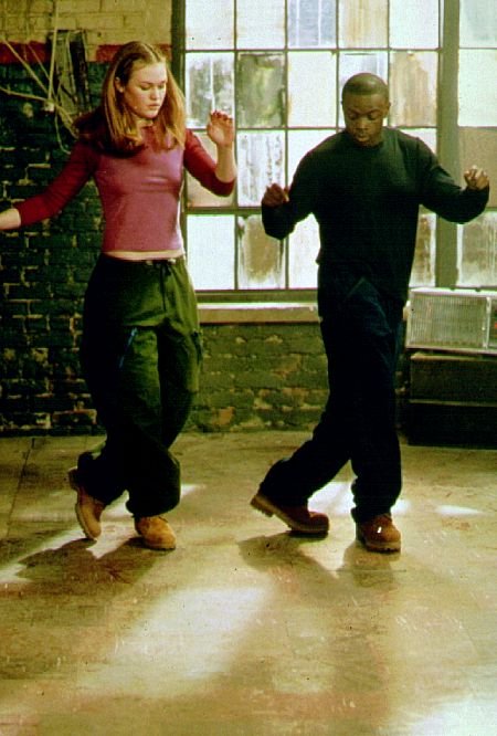 Фото - Шон Патрик Томас: 450x666 / 63 Кб