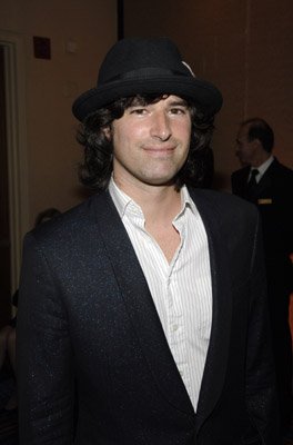 Фото - Пит Йорн: 264x400 / 16 Кб