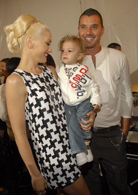 Фото - Гэвин Россдэйл: 284x400 / 31 Кб