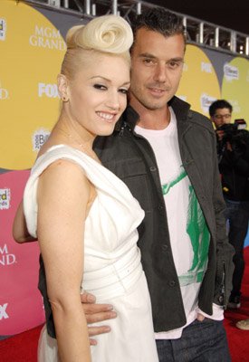 Фото - Гэвин Россдэйл: 275x400 / 26 Кб