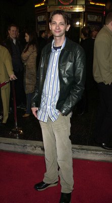 Фото - Ди Джей Куоллс: 221x400 / 20 Кб