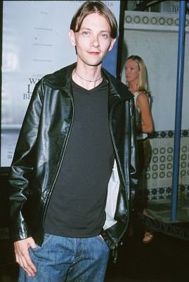 Фото - Ди Джей Куоллс: 269x400 / 24 Кб