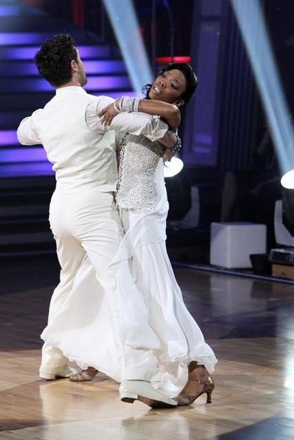 Фото - Брэнди Норвуд: 427x640 / 44 Кб