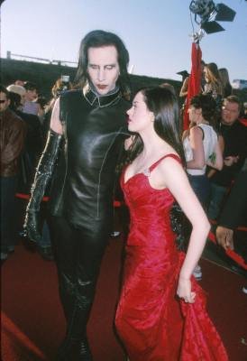 Фото - Мэрилин Мэнсон: 274x400 / 22 Кб