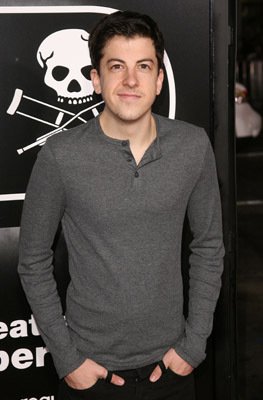 Фото - Кристофер Минц-Плассе: 263x400 / 22 Кб