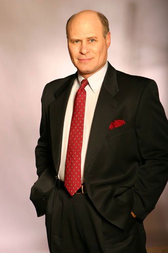 Фото - Терренс Стоун: 333x500 / 21 Кб