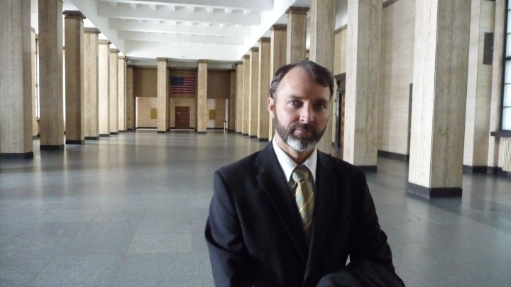 Фото - Кеннет Хьюз: 720x405 / 48 Кб