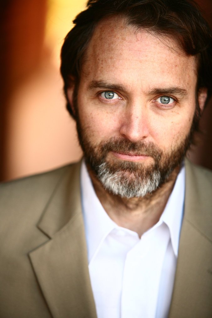 Фото - Кеннет Хьюз: 676x1014 / 76 Кб