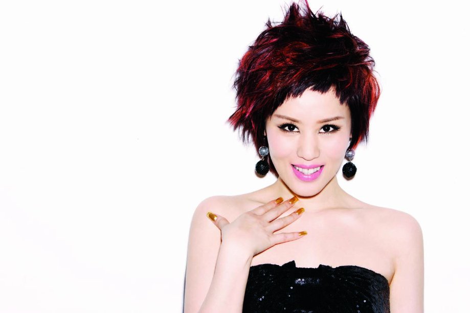 Фото - Ai Wan: 919x613 / 45 Кб