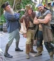 Фото - Брайан Ханна: 178x201 / 13 Кб