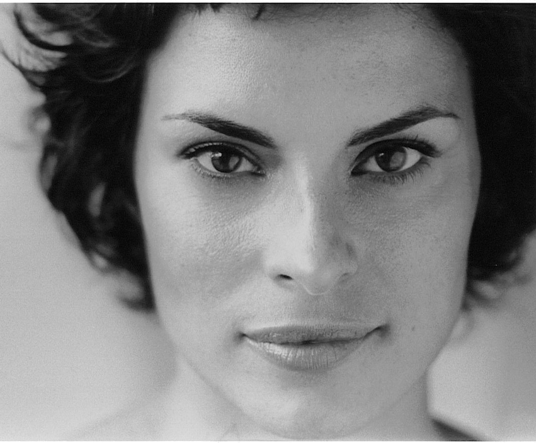 Фото - Мэгали Амадей: 1068x884 / 148 Кб