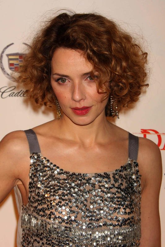 Фото - Мили Авитал: 533x800 / 94 Кб