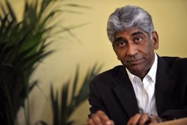 Фото - Ашок Амритрадж: 267x178 / 11 Кб