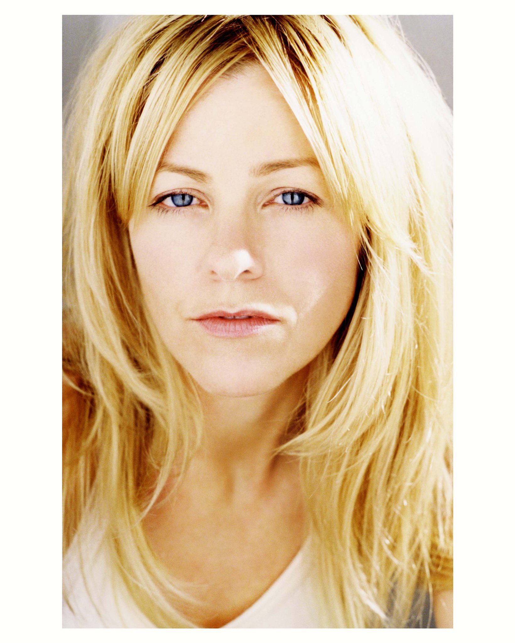 Фото - Дана Эскельсон: 1640x2048 / 380 Кб