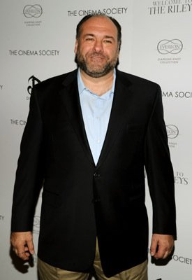 Фото - Джеймс Гандольфини: 275x400 / 17 Кб