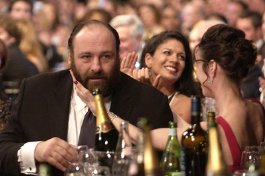 Фото - Джеймс Гандольфини: 265x176 / 14 Кб