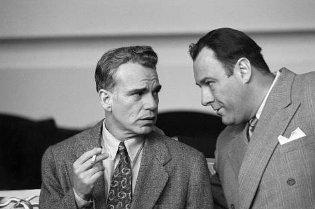 Фото - Джеймс Гандольфини: 315x209 / 16 Кб