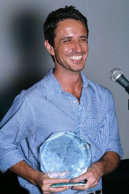 Фото - Крэйг Честер: 432x648 / 83 Кб