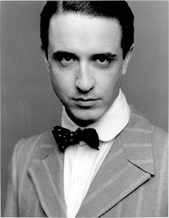 Фото - Крэйг Честер: 561x722 / 99 Кб