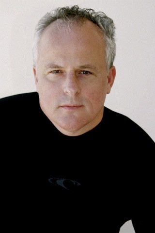 Фото - Таннер Гилл: 320x480 / 16 Кб