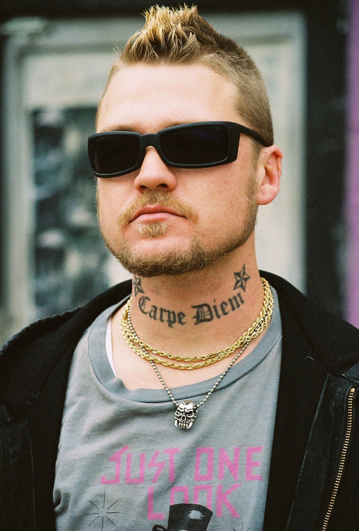 Фото - Kanin Howell: 1215x1800 / 548 Кб